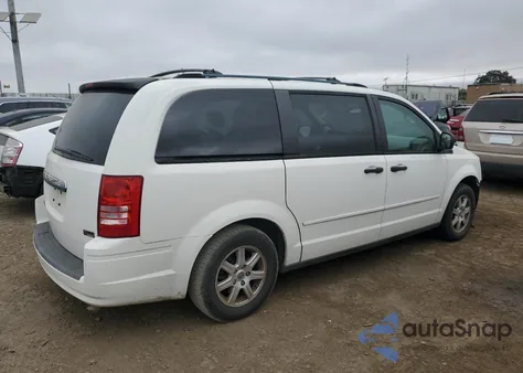 2008 Chrysler Town & Country Lx z USA, uszkodzony, nr VIN 2A8HR44H98R818059
